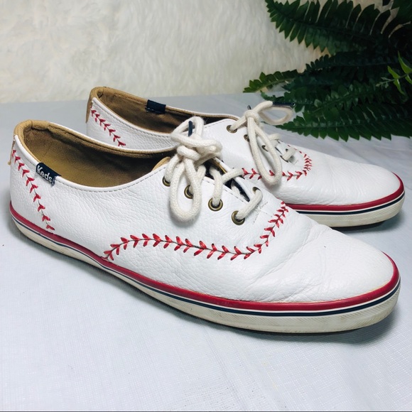 baseball tennis shoes